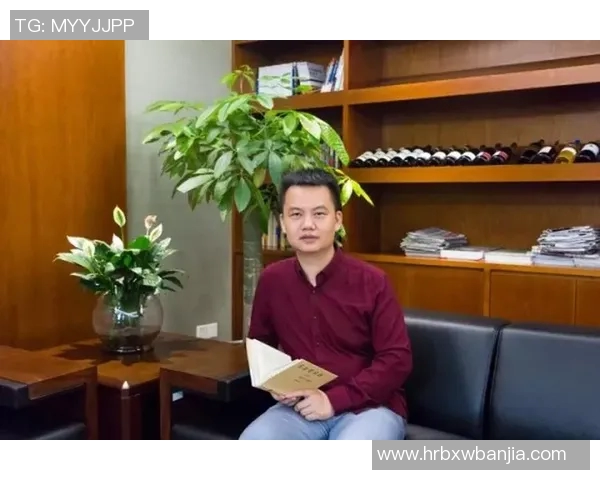 重庆足球队的崛起之路：从低谷到辉煌的奋斗历程揭秘