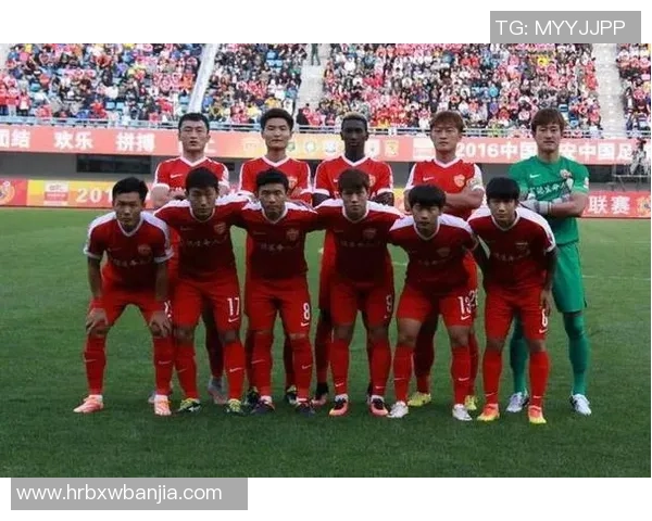 深圳乒乓球队在全国速度排行榜中荣获第七名展现强劲实力与潜力 深圳乒乓球队在全国速度排行榜中荣获第七名展现强劲实力与潜力