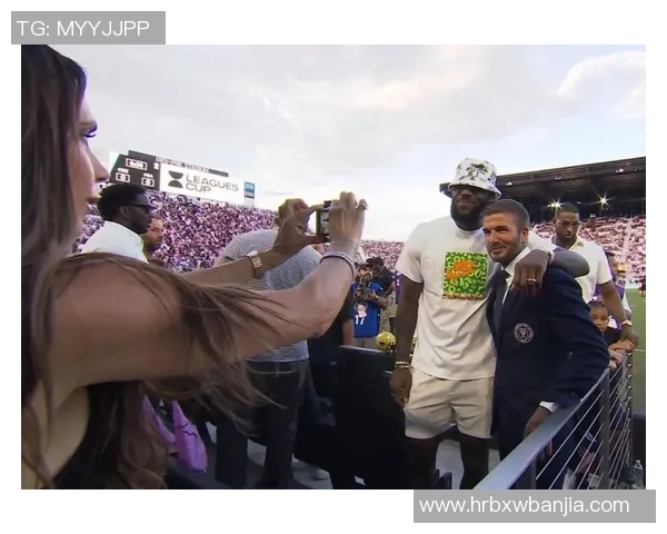 足球明星与篮球明星同框合影展现运动魅力与友谊的精彩瞬间 足球明星与篮球明星同框合影展现运动魅力与友谊的精彩瞬间